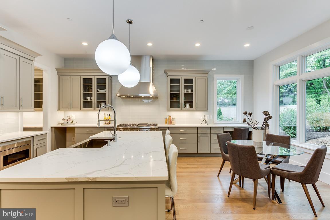 8830 Ridge Road Bethesda, MD 20817 - Photo 14 of 38 Table Space Kitchen, Professionally Designed