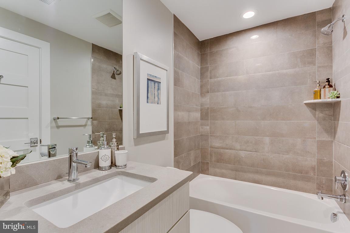 8830 Ridge Road Bethesda, MD 20817 - Photo 34 of 38
