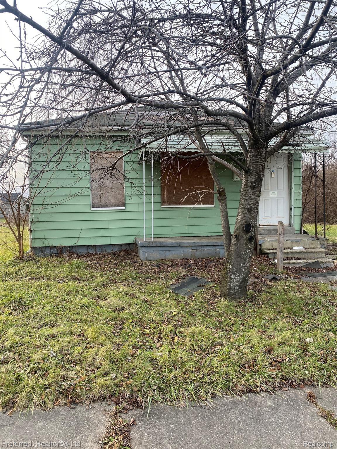 4520 Spring Hill Avenue Inkster, MI 48141 - Photo 1 of 3 IMG_0412.JPG