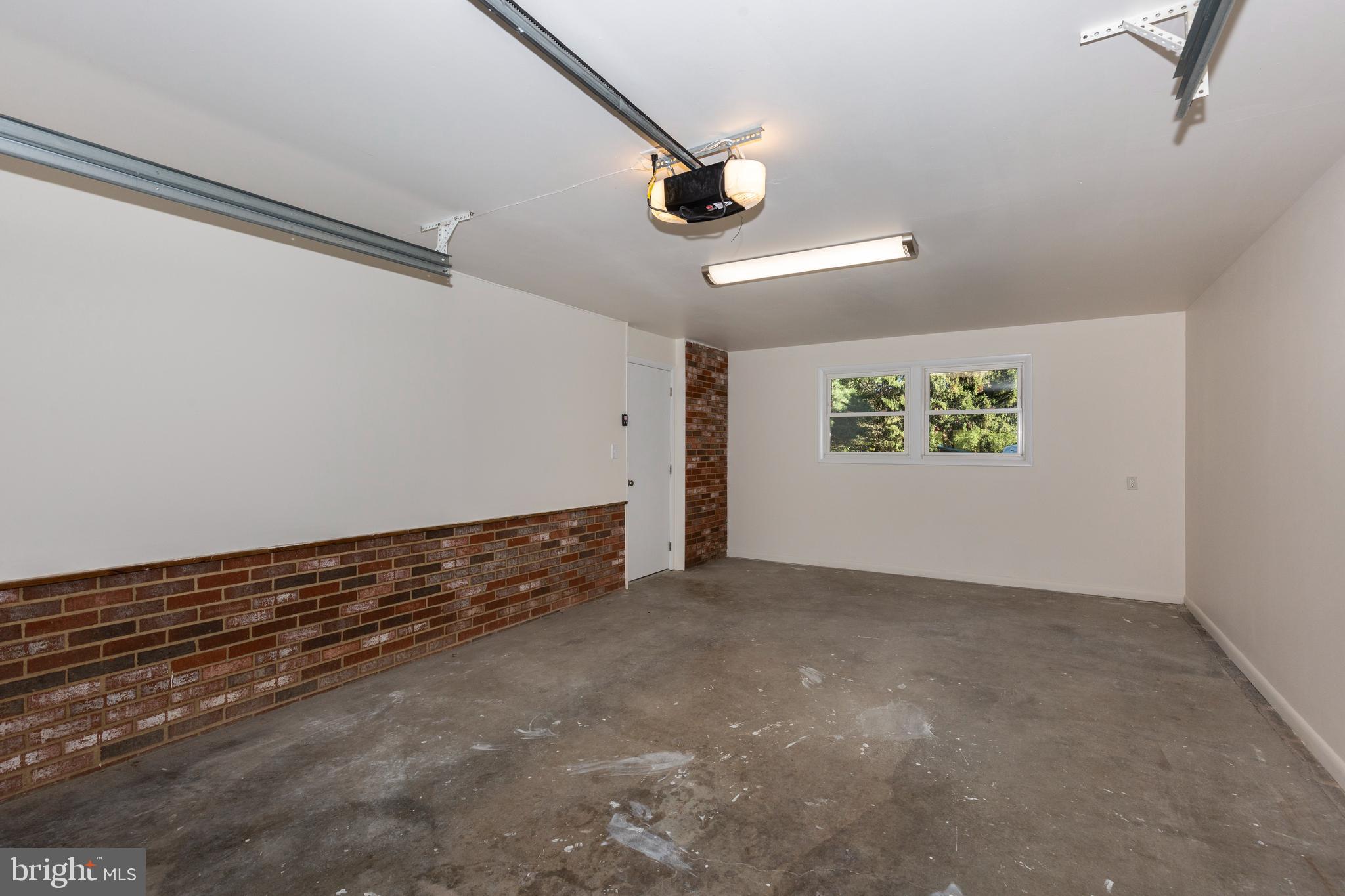 1202 Frizzell Road Westminster, MD 21157 - Photo 46 of 74 Garage #2, full size windows