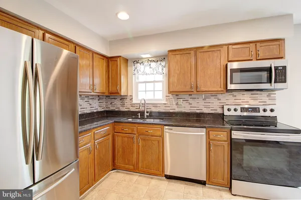 $2,450 | 101 South Oak Cliff Court, Mount Airy, MD 21771