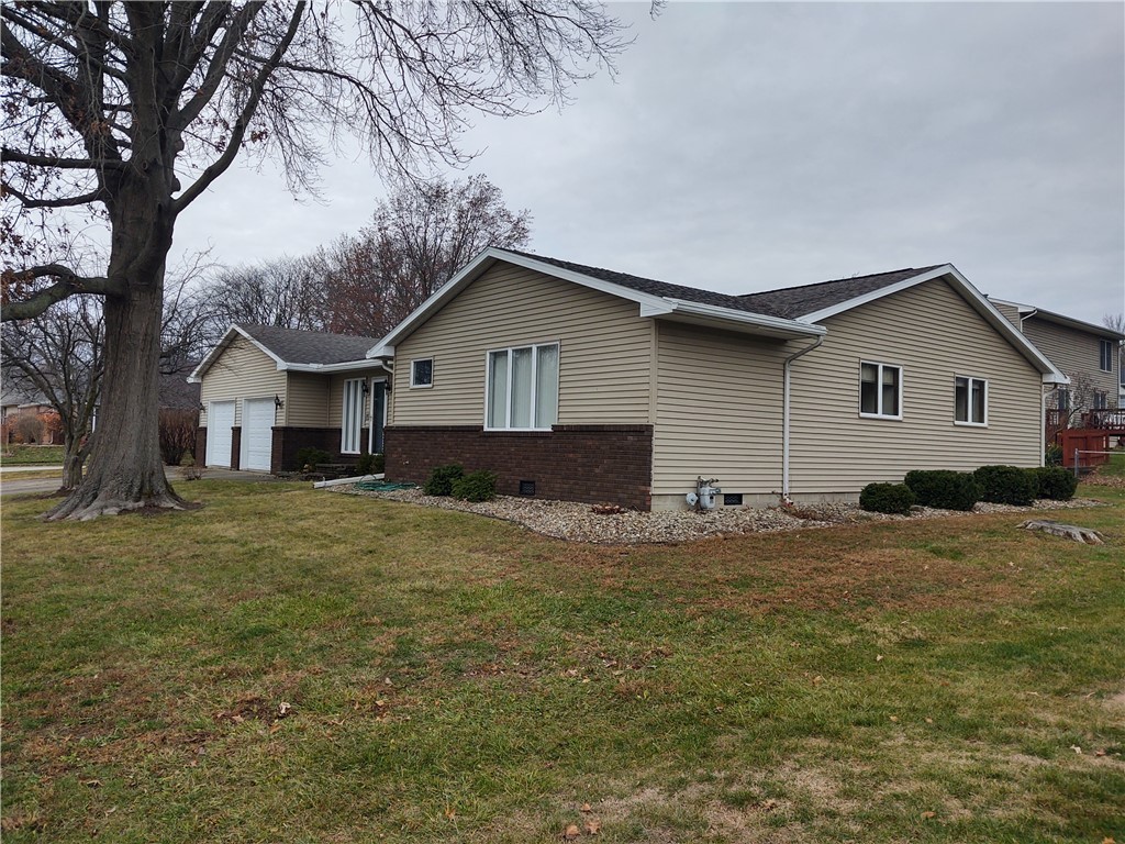 4610 Yorktown Court Decatur, IL 62521 - Photo 3 of 28