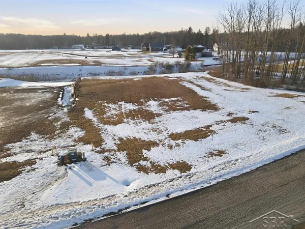 $38,500 | Lot 9 East Shoreline Drive, Hope, MI 48628
