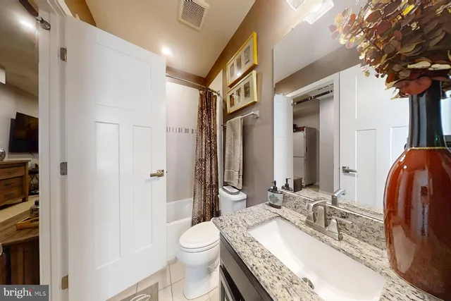 $3,200 | 950 Mississippi Avenue Southeast, Washington, DC 20032