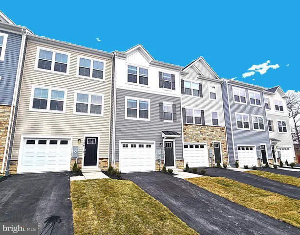 $2,099 | 156 Munsee Circle, Winchester, VA 22602