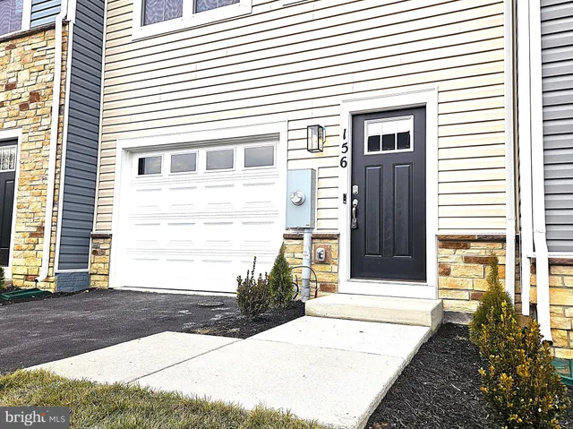 $2,099 | 156 Munsee Circle, Winchester, VA 22602