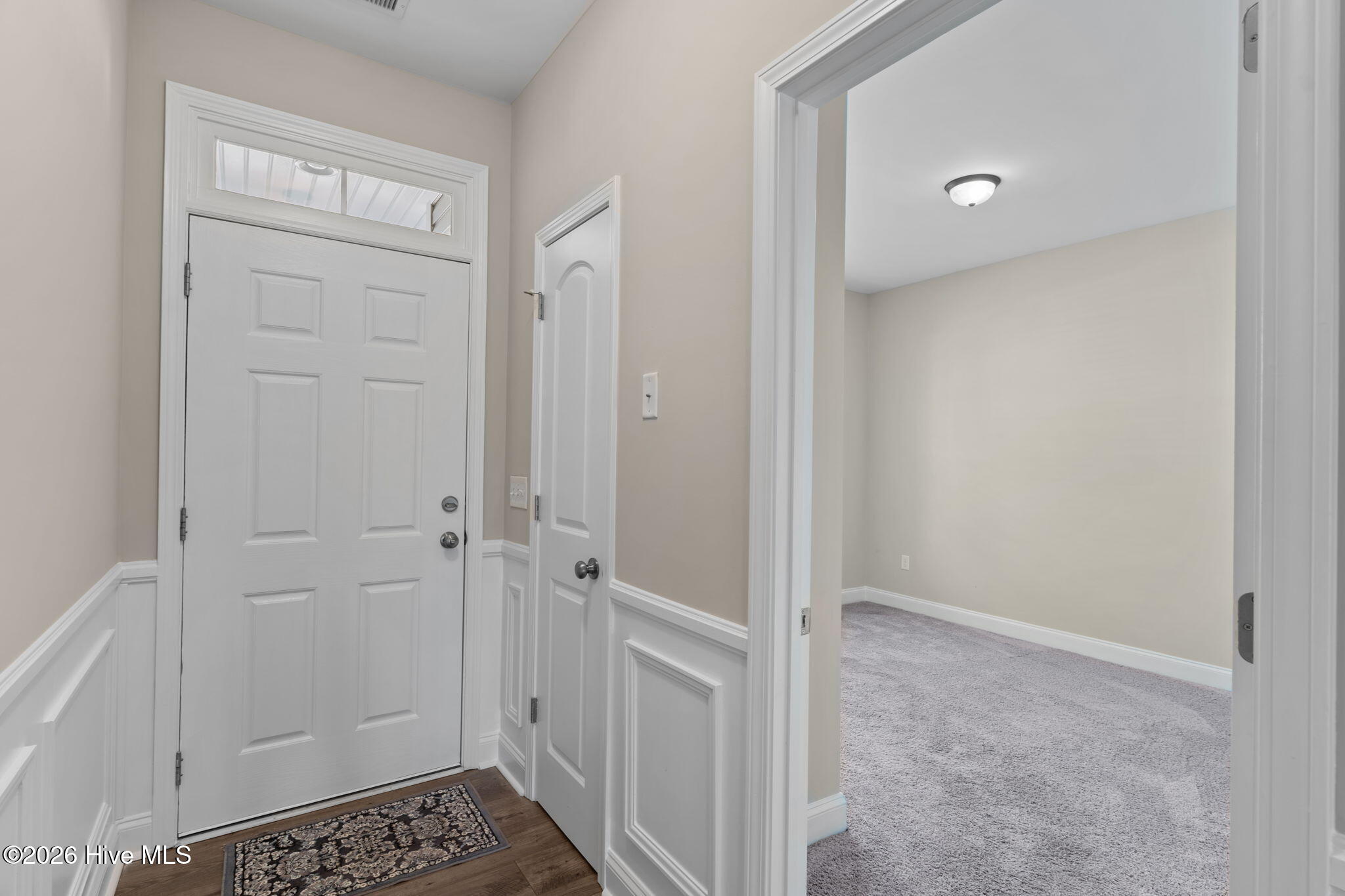 6413 Pinnacle Point Winnabow, NC 28479 - Photo 11 of 39 front door