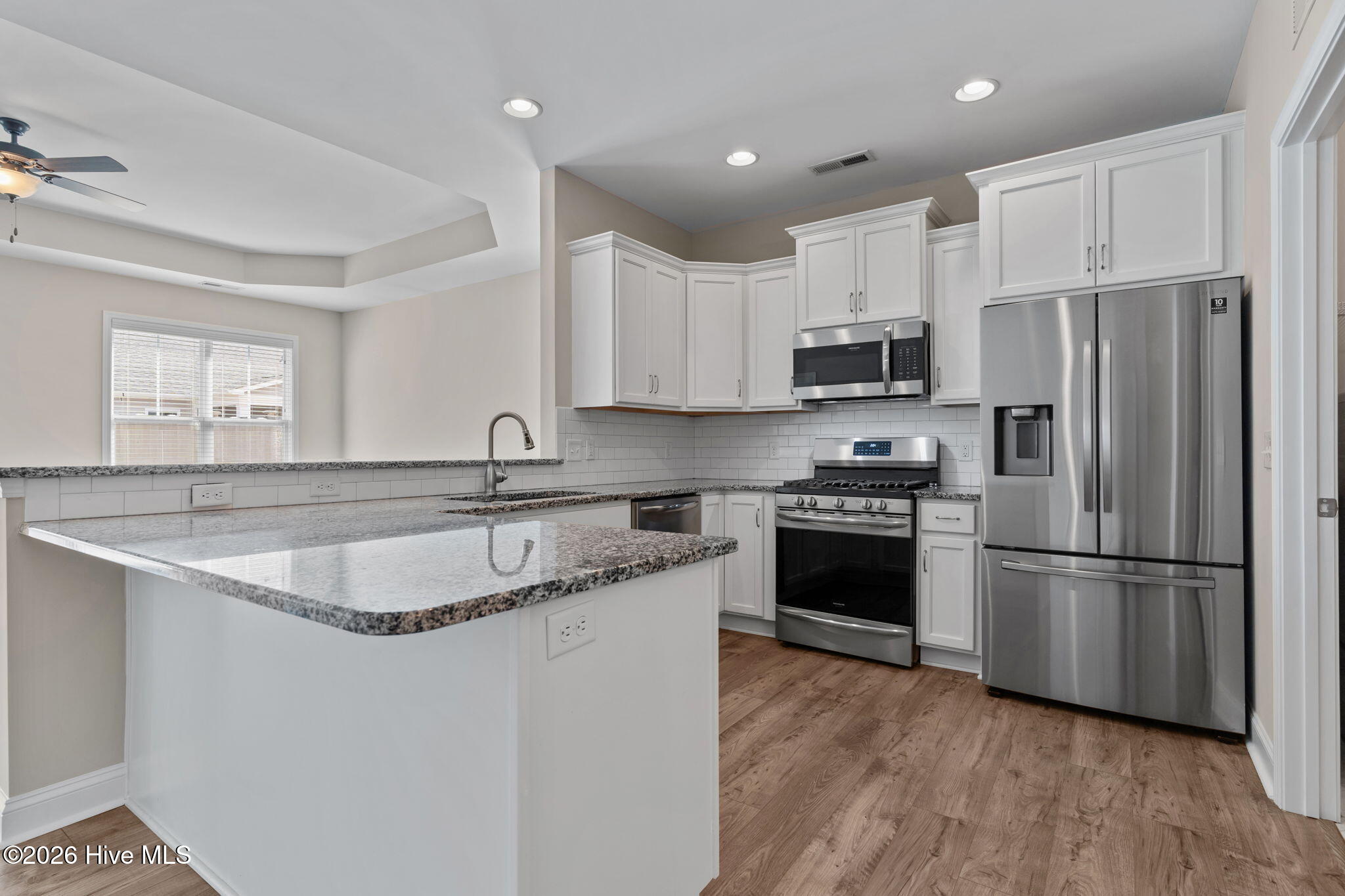 6413 Pinnacle Point Winnabow, NC 28479 - Photo 21 of 39 kitchen 2