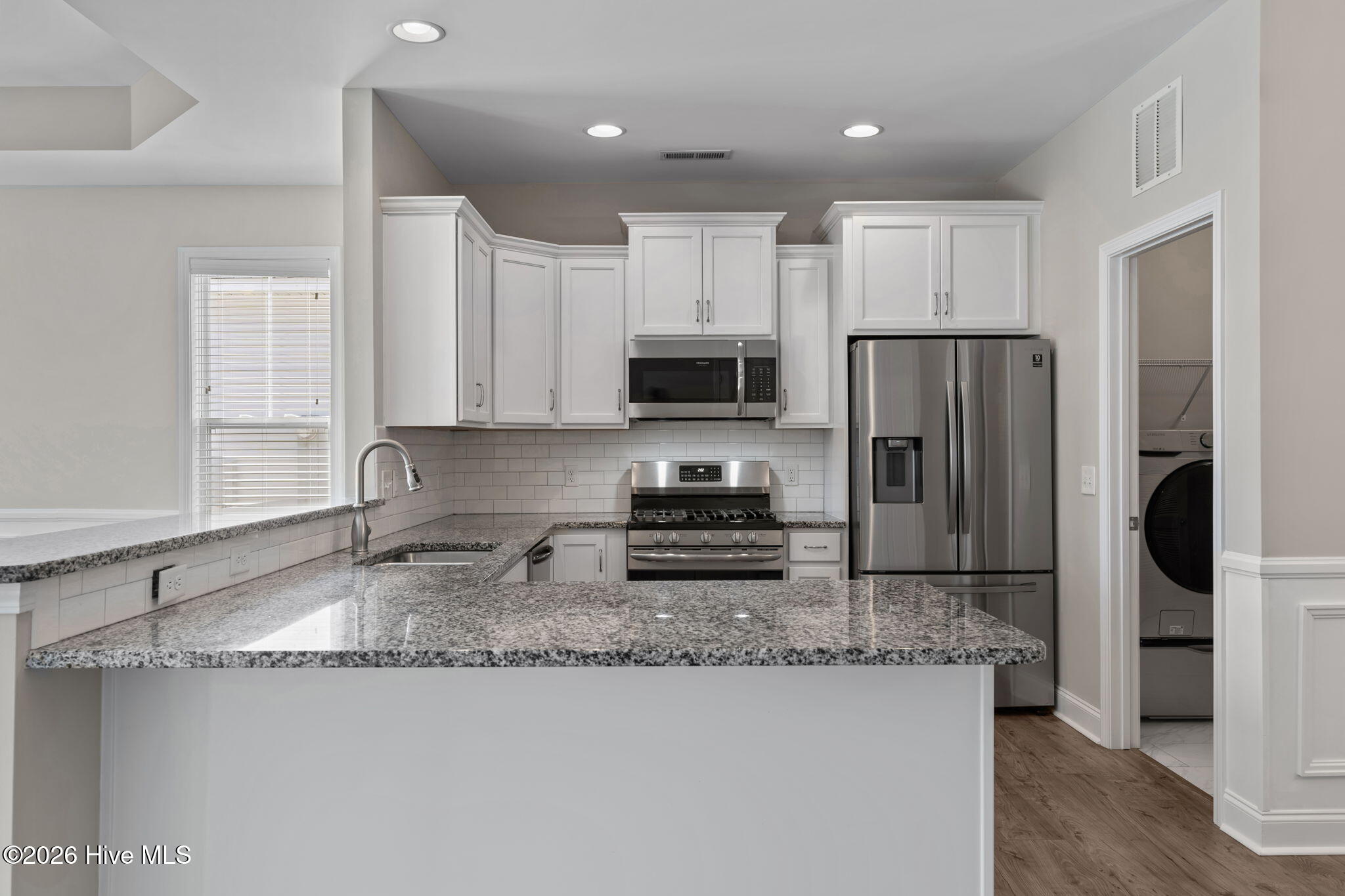 6413 Pinnacle Point Winnabow, NC 28479 - Photo 22 of 39 kitchen 1