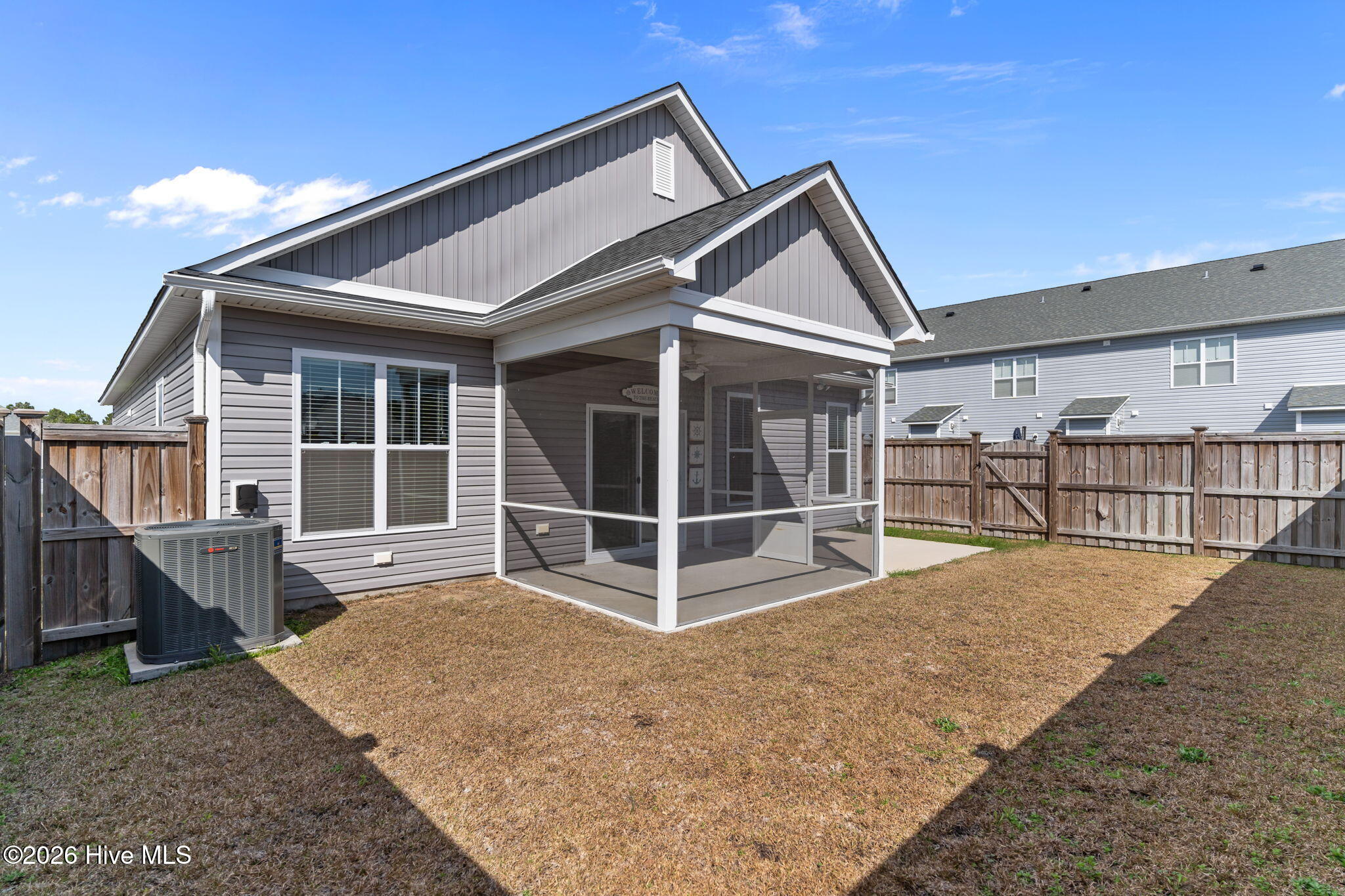 6413 Pinnacle Point Winnabow, NC 28479 - Photo 4 of 39 back 3