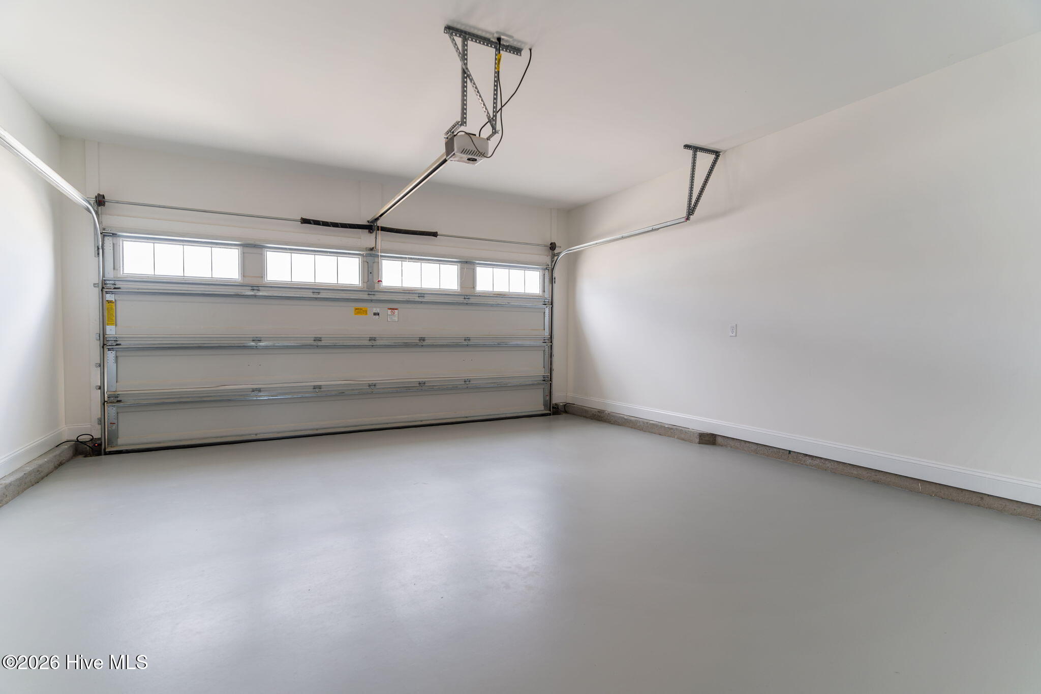 6413 Pinnacle Point Winnabow, NC 28479 - Photo 7 of 39 garage