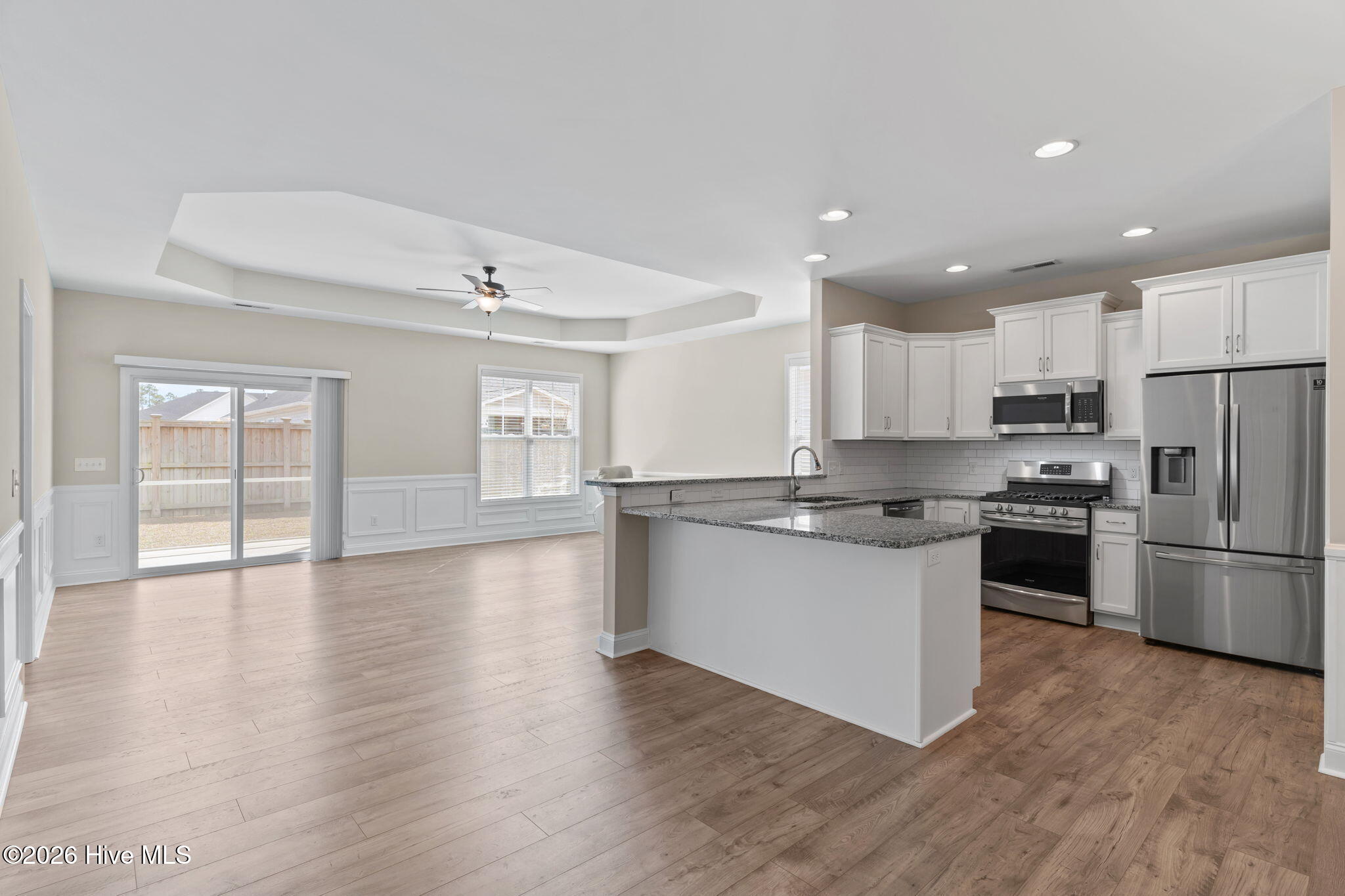 6413 Pinnacle Point Winnabow, NC 28479 - Photo 8 of 39 living 9