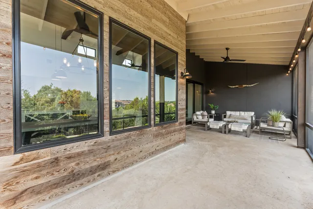 a view of a building with sitting area