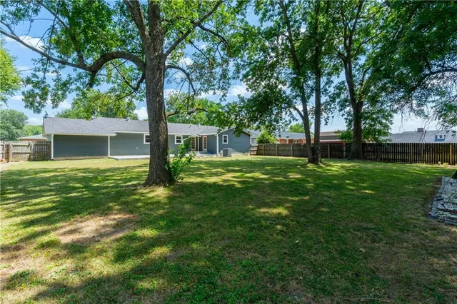 $235,000 | 207 Maple Street, Lamar, MO 64759