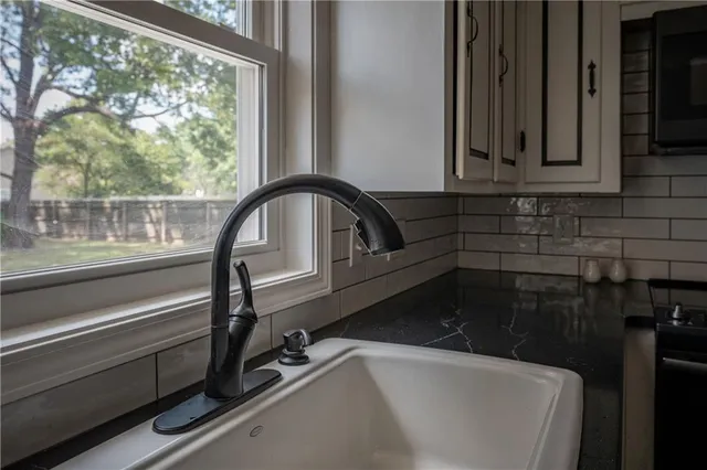 $223,000 | 207 Maple Street, Lamar, MO 64759