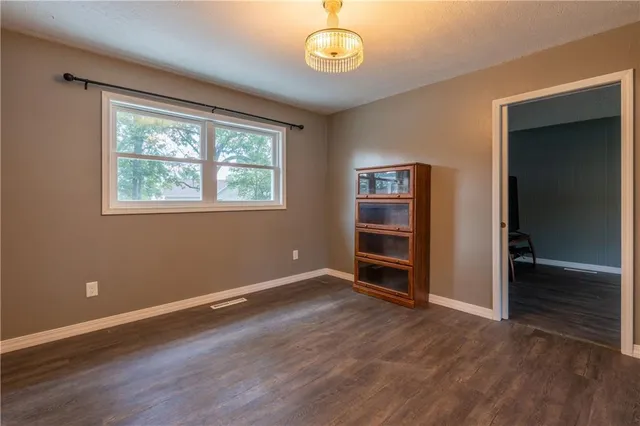 $223,000 | 207 Maple Street, Lamar, MO 64759