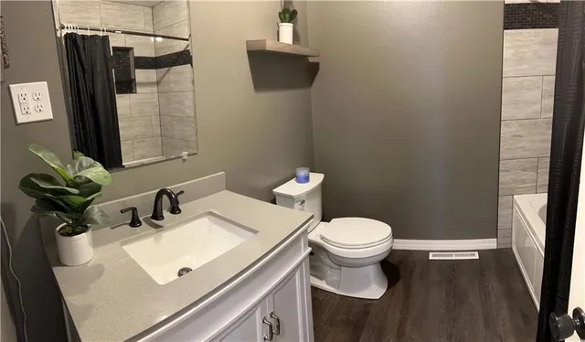 $235,000 | 207 Maple Street, Lamar, MO 64759