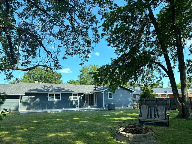 $235,000 | 207 Maple Street, Lamar, MO 64759