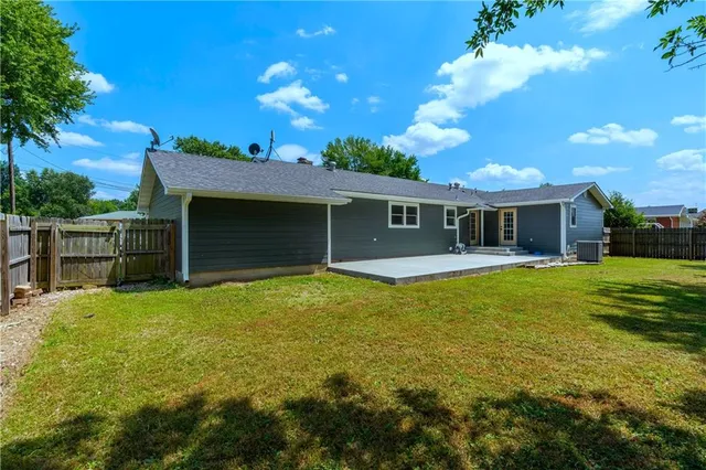 $235,000 | 207 Maple Street, Lamar, MO 64759