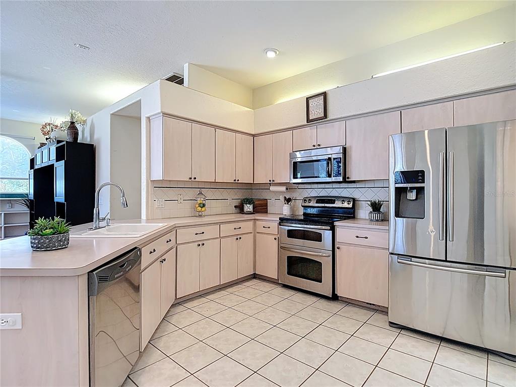 13403 Bolton Court Spring Hill, FL 34609 - Photo 17 of 47