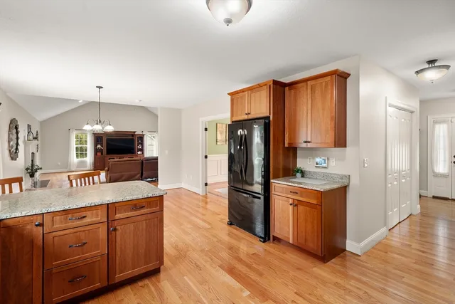 $689,900 | 4 Lauren Lane, Southwick, MA 01077