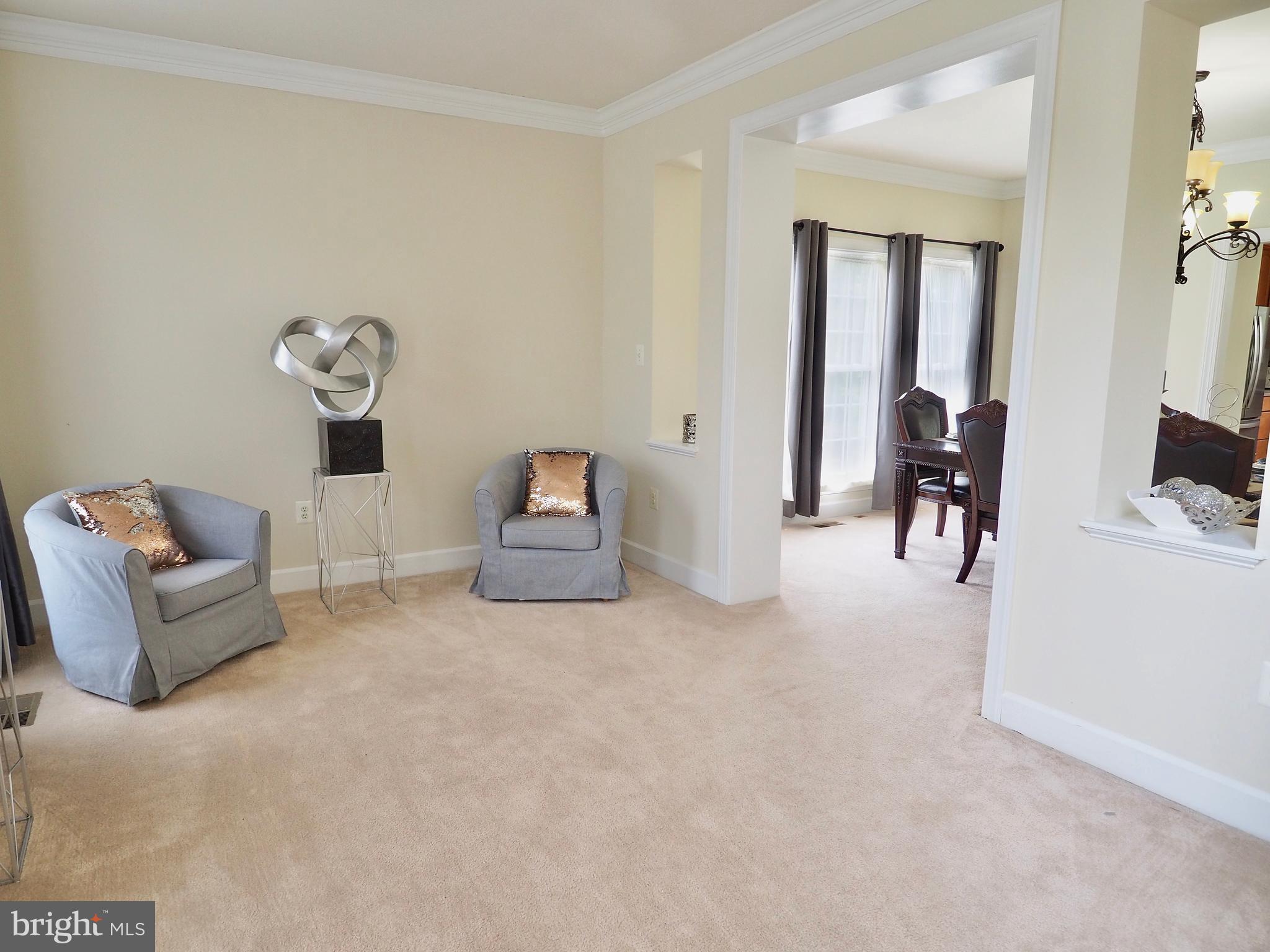 18635 Kerill Road Triangle, VA 22172 - Photo 3 of 30 Living Room