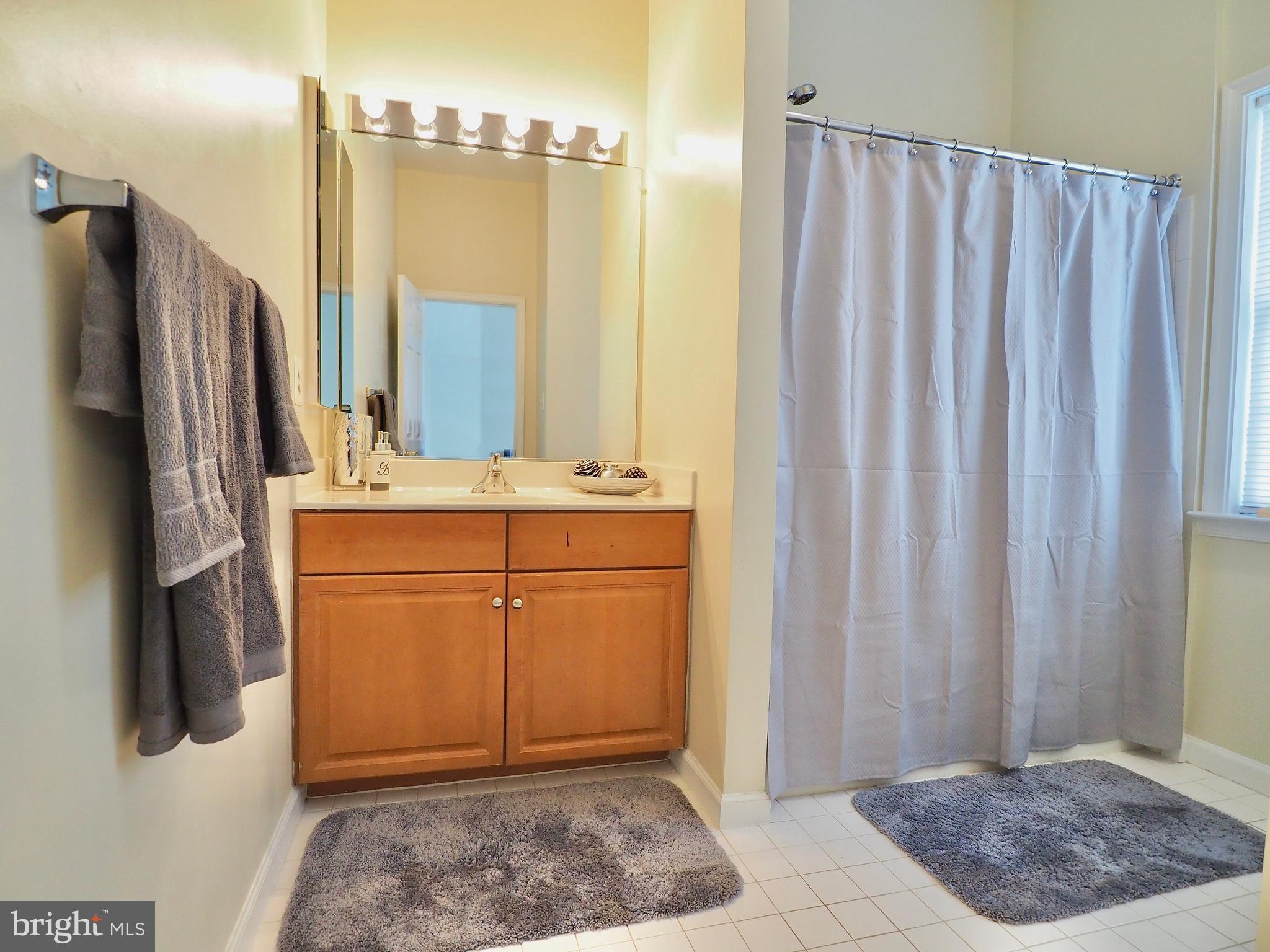 18635 Kerill Road Triangle, VA 22172 - Photo 26 of 30 Full Bathroom For Bedroom 4
