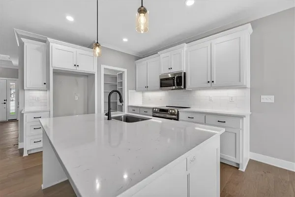 $532,438 | 25037 West 94th Terrace, Lenexa, KS 66227