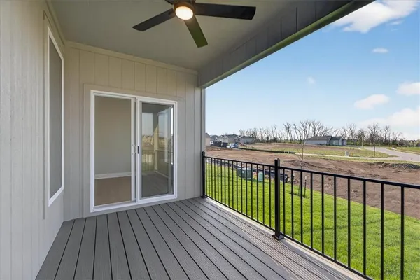 $532,438 | 25037 West 94th Terrace, Lenexa, KS 66227