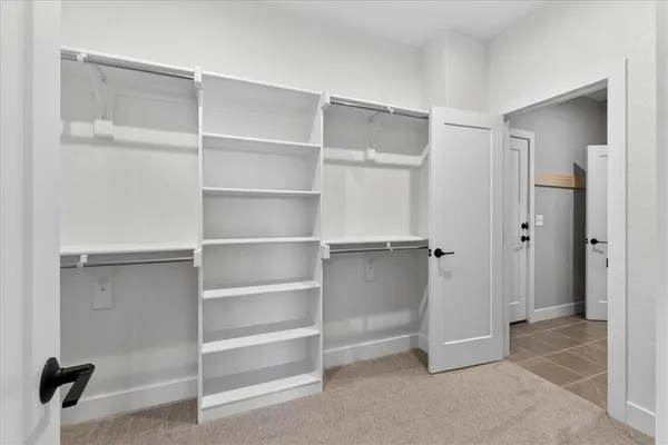 $532,438 | 25037 West 94th Terrace, Lenexa, KS 66227