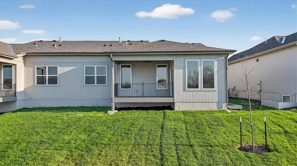 $532,438 | 25037 West 94th Terrace, Lenexa, KS 66227