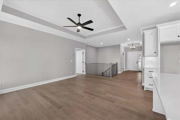 $532,438 | 25037 West 94th Terrace, Lenexa, KS 66227