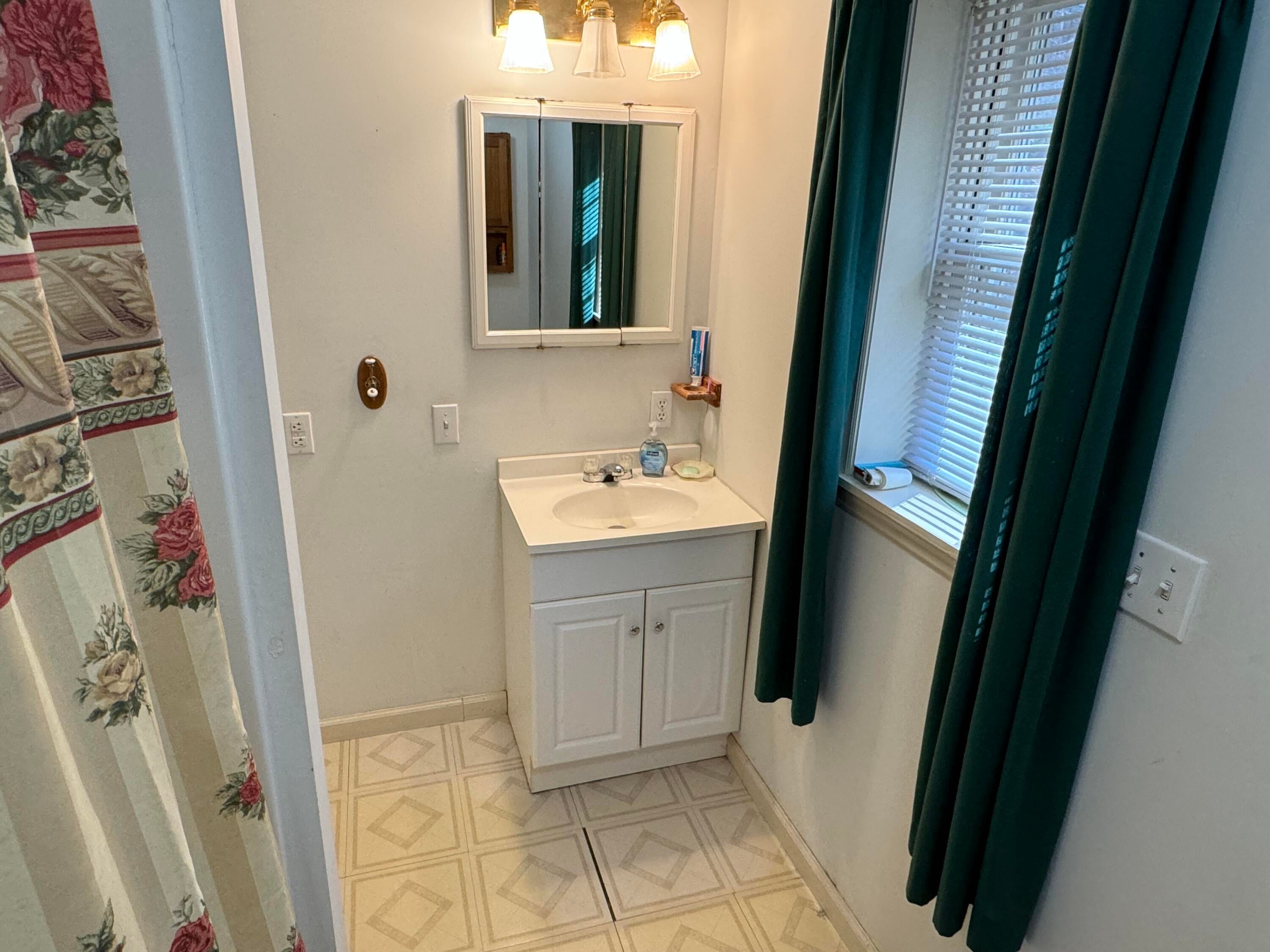 622 Back Valley Road Lindside, WV 24951 - Photo 35 of 45 Gallery Image 35