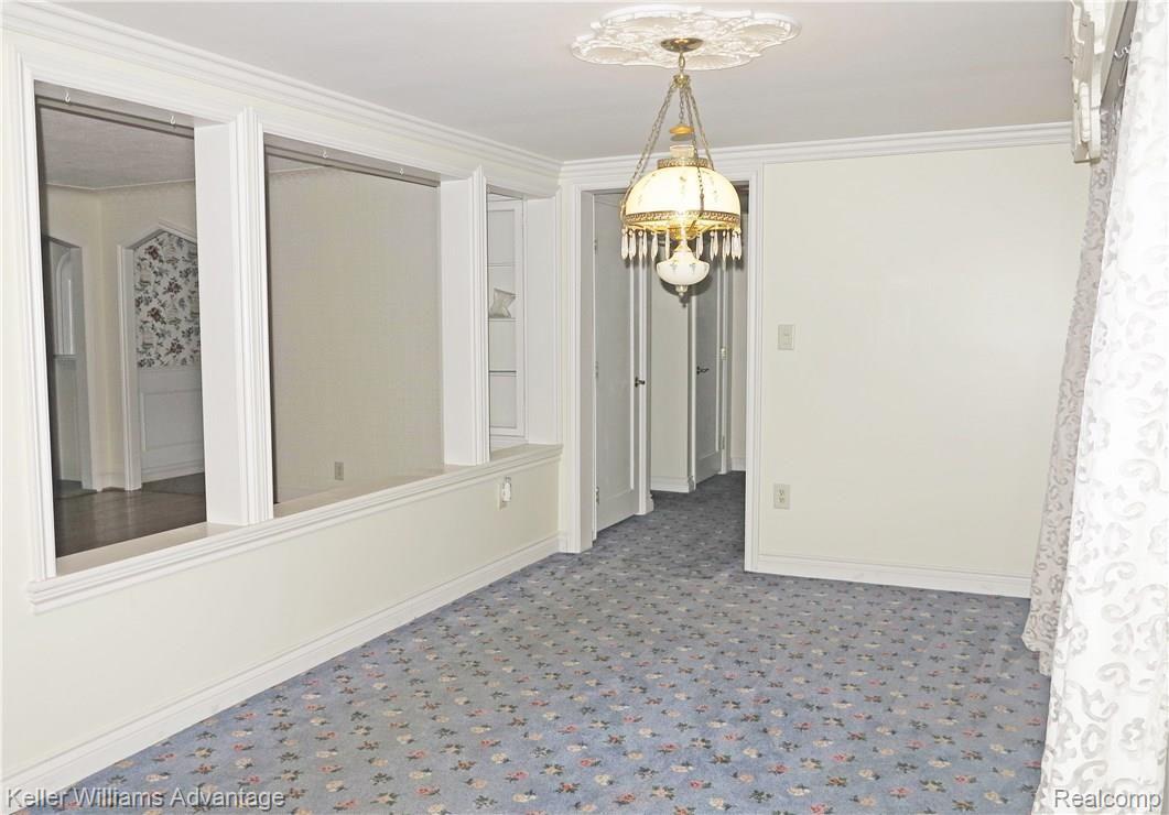 2110 West Commerce Road Milford, MI 48380 - Photo 9 of 28 Living Room 2.jpg