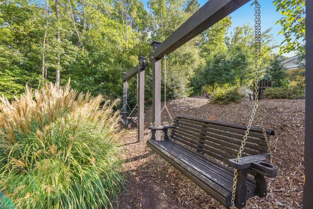 2042 Welden Ridge Road Kernersville, NC 27284 - Photo 12 of 14 Gallery Image 12