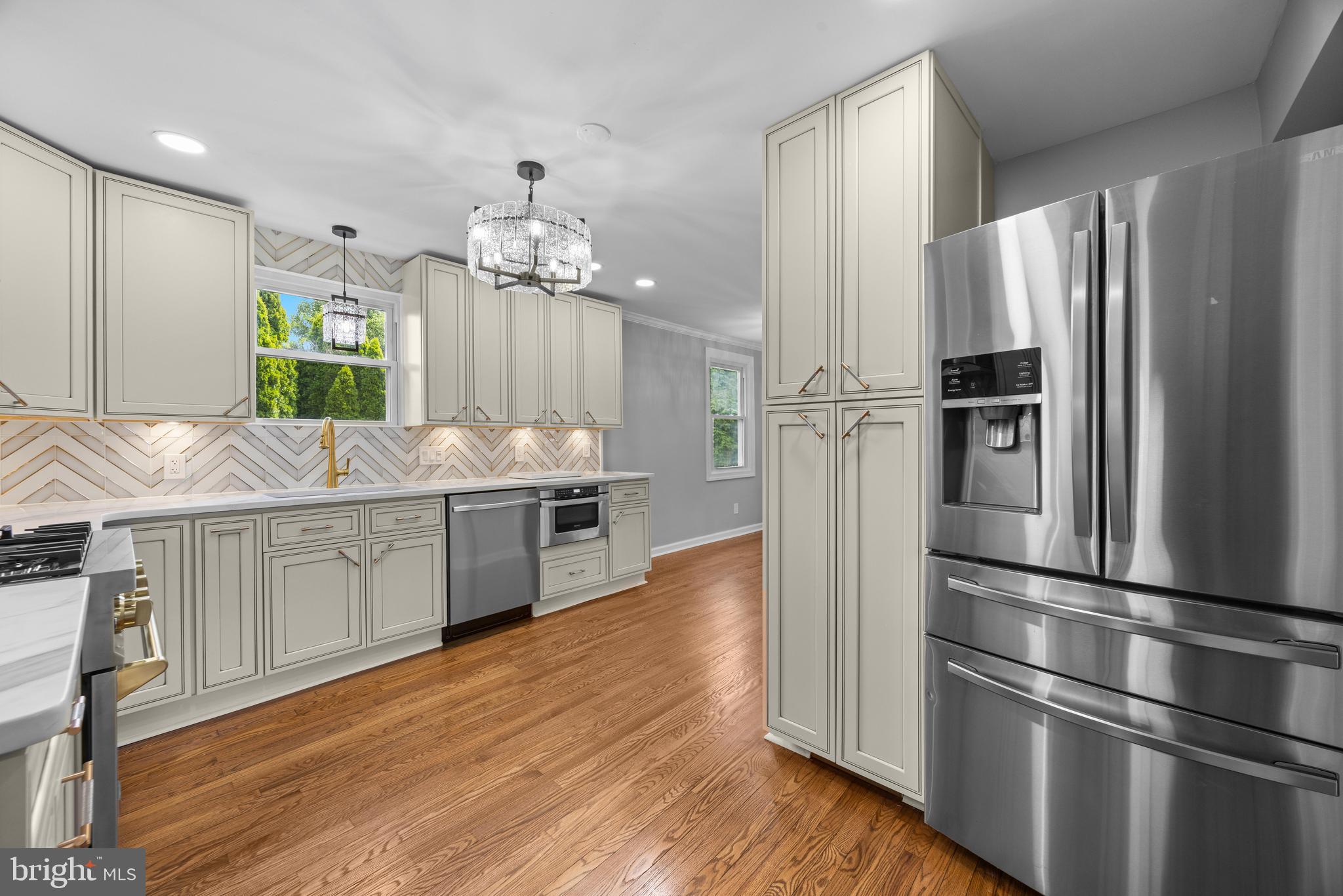 102 Nelson Road Pikesville, MD 21208 - Photo 14 of 57