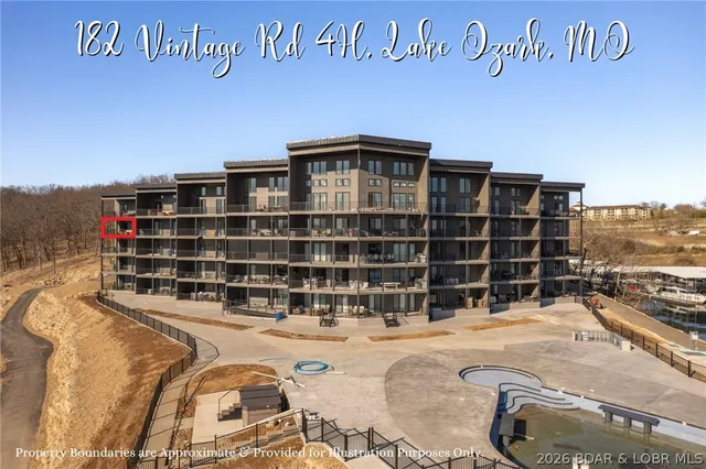 $835,000 | 182 Havens Place Drive, Unit 4H, Lake Ozark, MO 65049