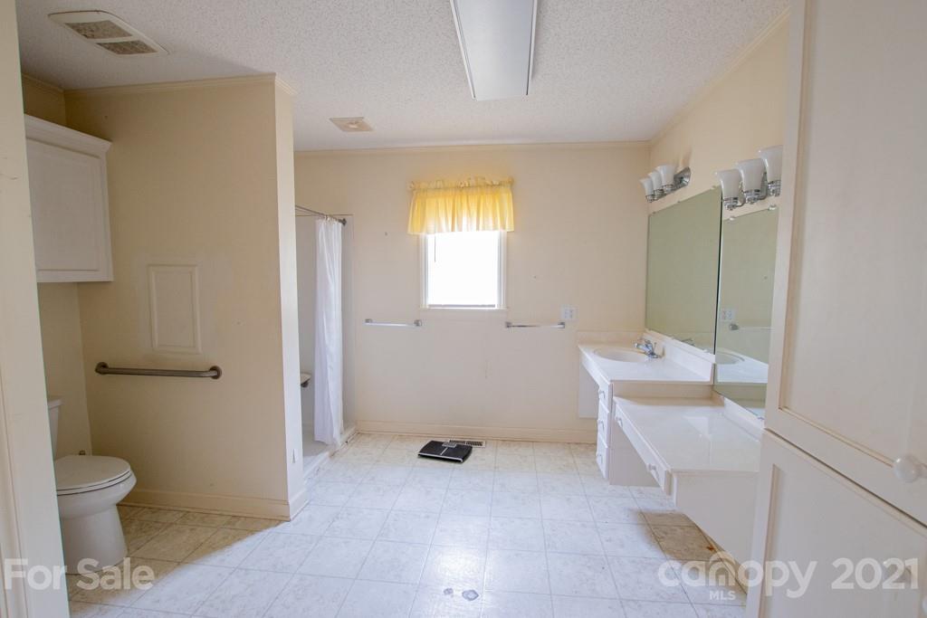 609 Albemarle Road Troy, NC 27371 - Photo 13 of 30 Gallery Image 13