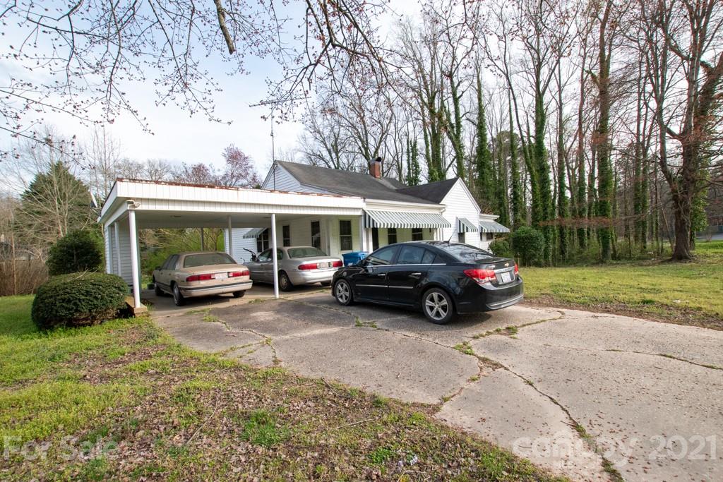 609 Albemarle Road Troy, NC 27371 - Photo 3 of 30 Gallery Image 3
