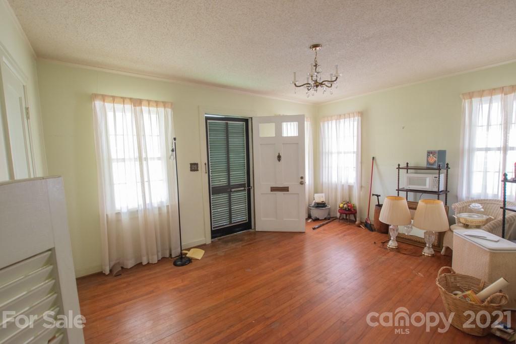 609 Albemarle Road Troy, NC 27371 - Photo 4 of 30 Gallery Image 4