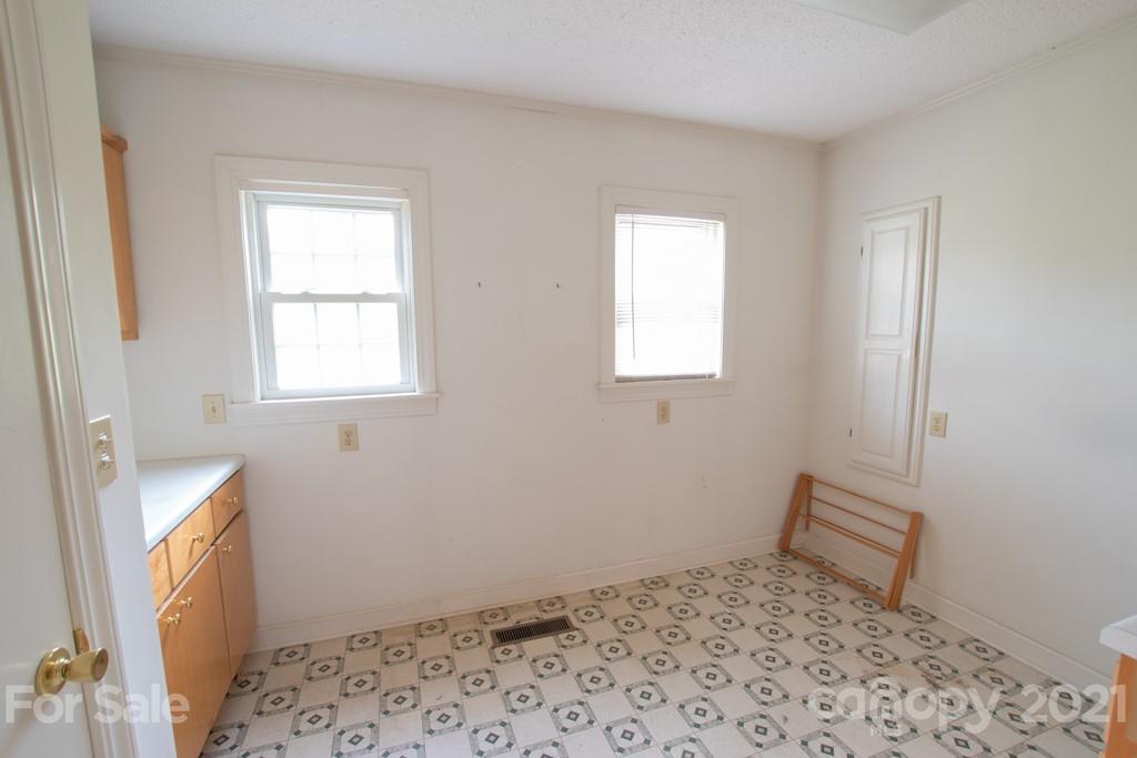 609 Albemarle Road Troy, NC 27371 - Photo 10 of 30 Gallery Image 10
