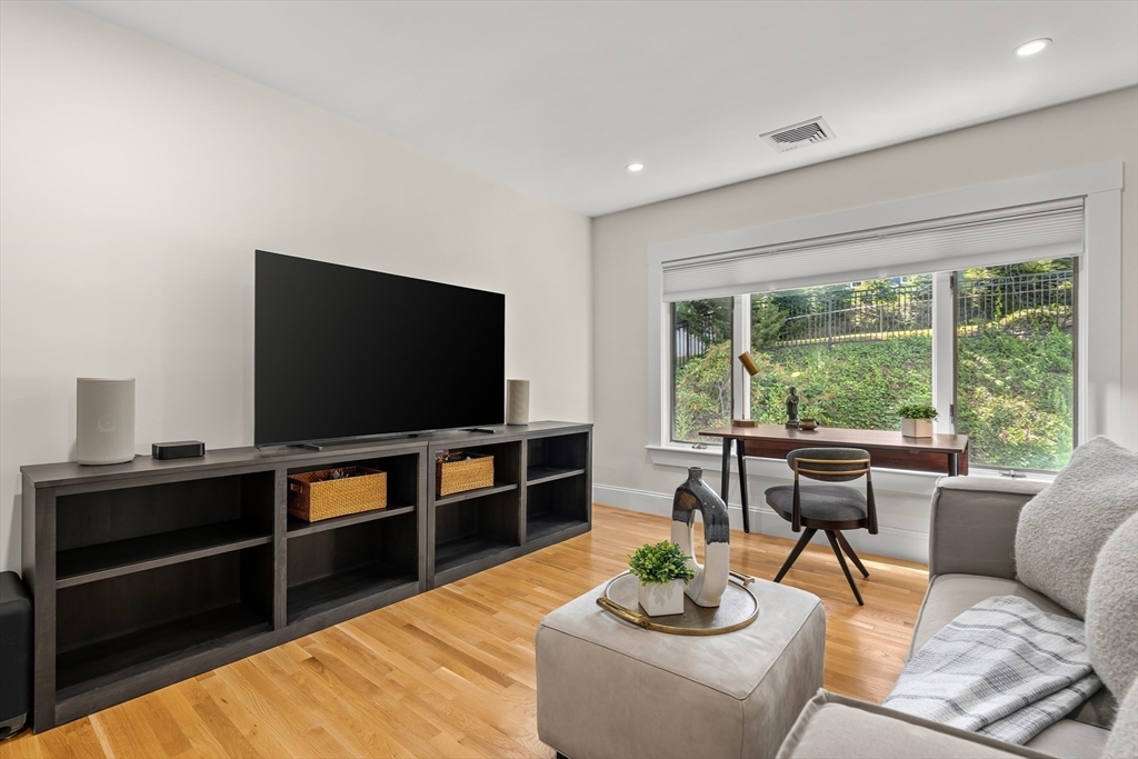 78 Hutchinson Road Arlington, MA 02474 - Photo 30 of 42