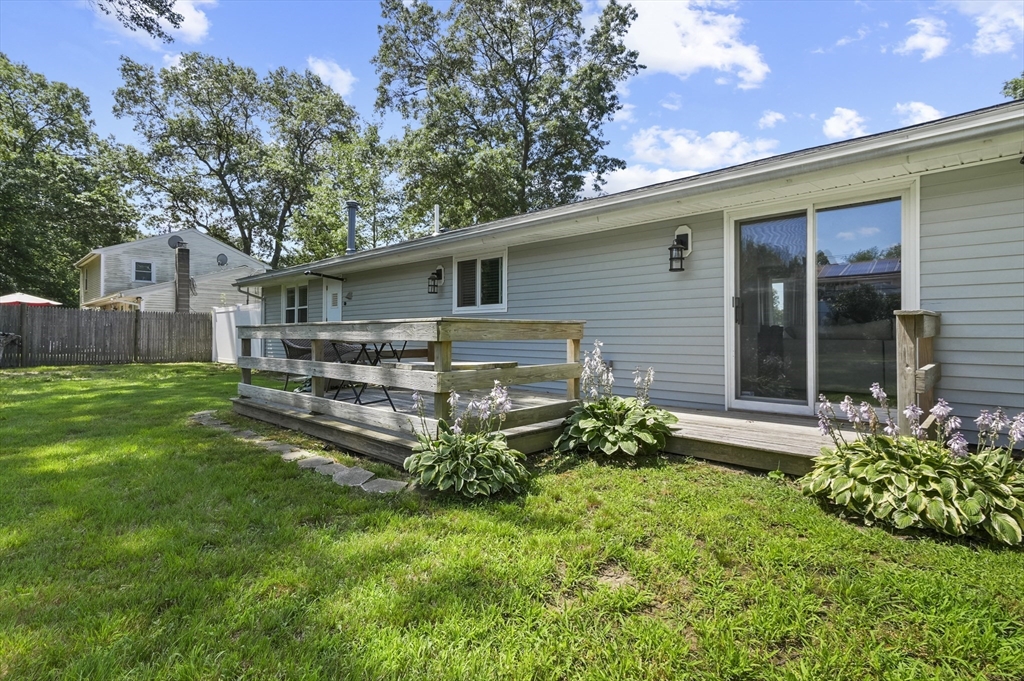 103 Deanna Road Brockton, MA 02302 - Photo 15 of 17