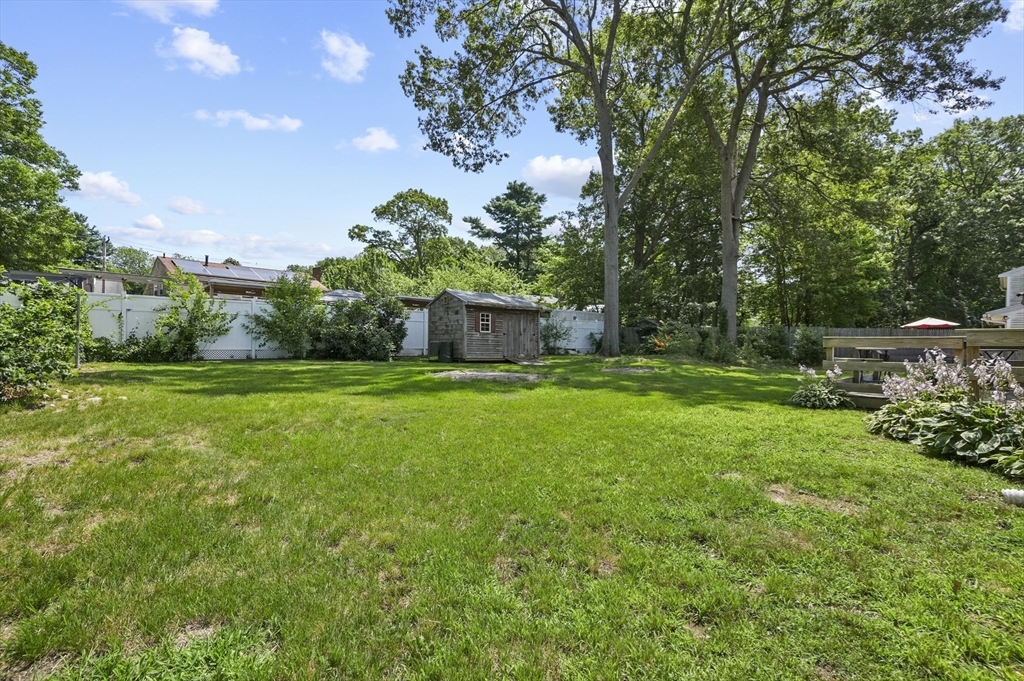 103 Deanna Road Brockton, MA 02302 - Photo 17 of 17