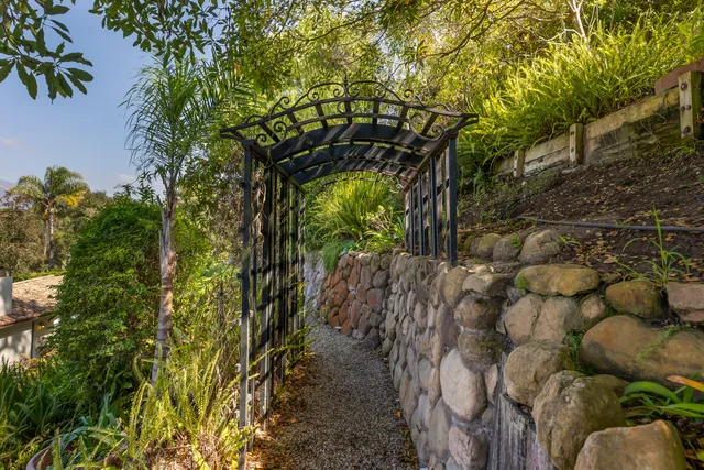 $12,500 | 4015 Lago Drive, Santa Barbara, CA 93110