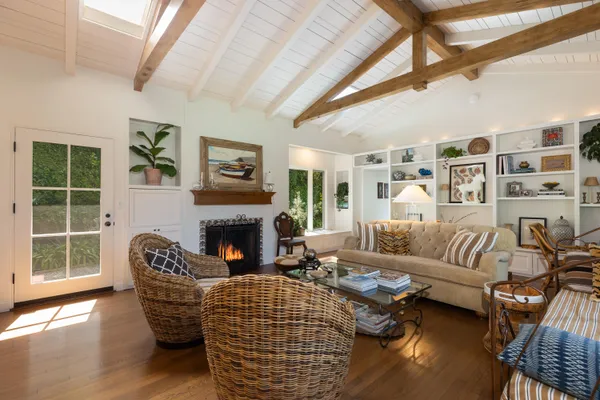 $11,950 | 4015 Lago Drive, Santa Barbara, CA 93110
