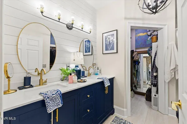 $599,990 | 102 Willow Creek Lane, Jonesborough, TN 37659