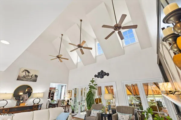 $599,990 | 102 Willow Creek Lane, Jonesborough, TN 37659