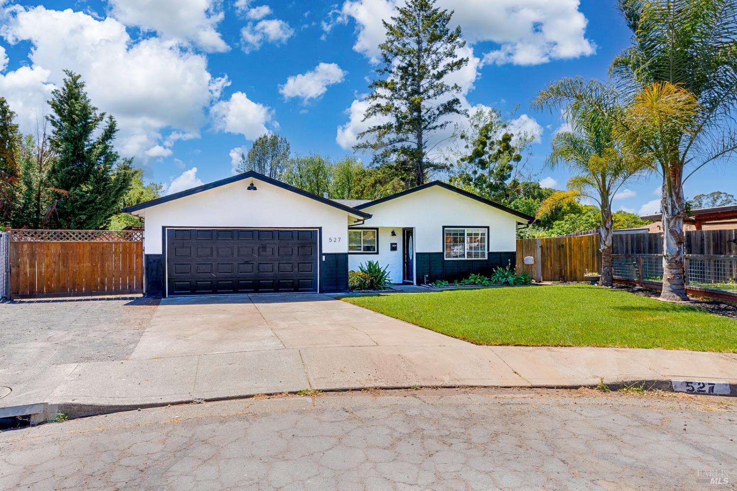 527 McFall Court Santa Rosa, CA 95401 - Photo 1 of 1 Gallery Image 1