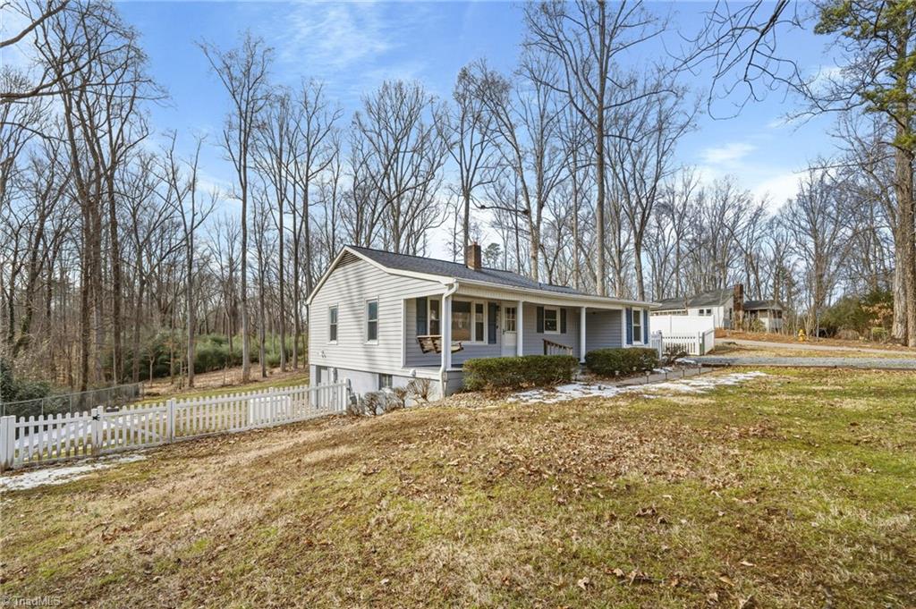 7950 Dull Road Clemmons, NC 27012 - Photo 2 of 37